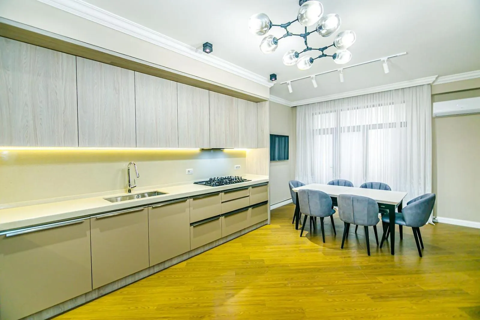 Vip Apartment Ferrari 83 Bakoe